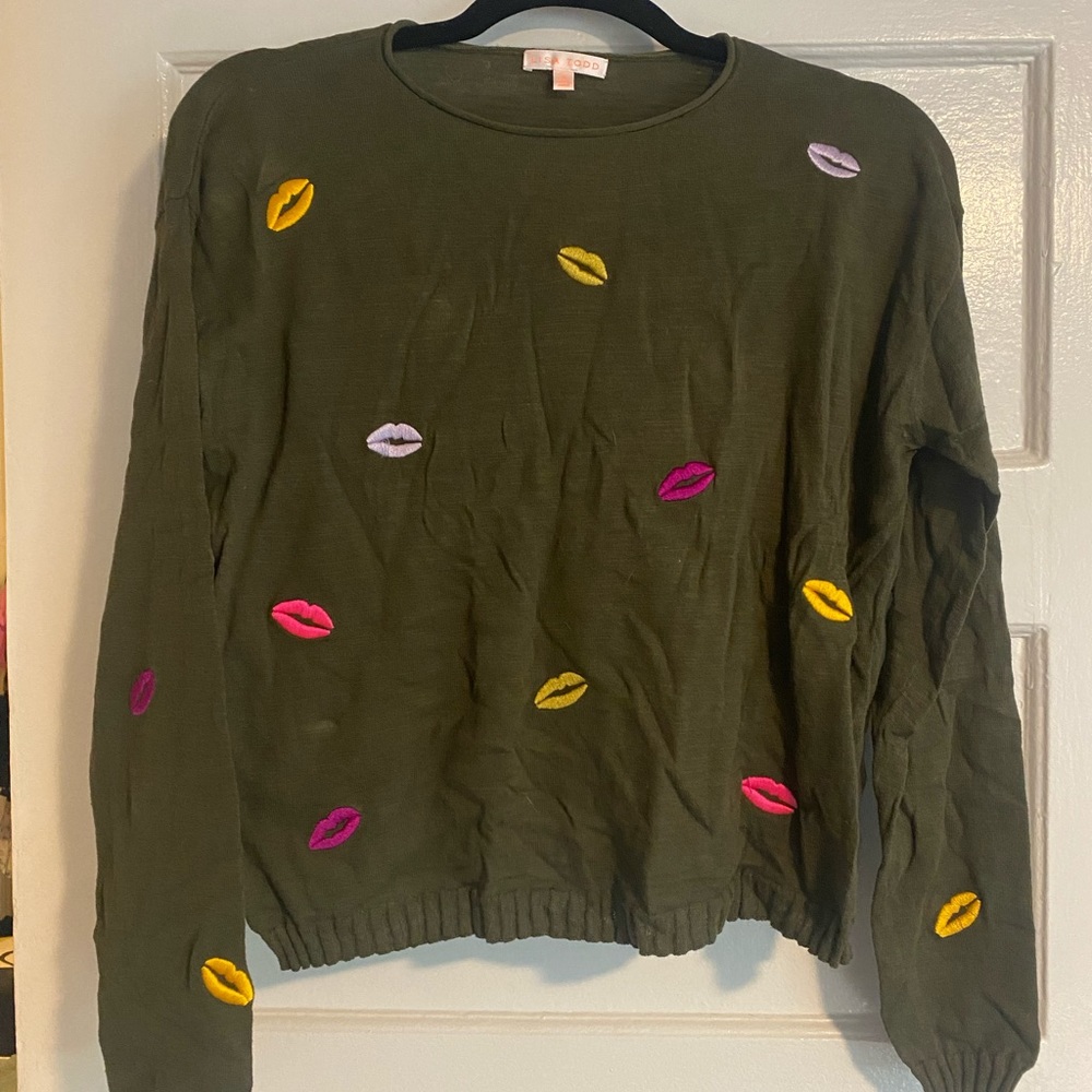 Lisa Todd lips sweater
